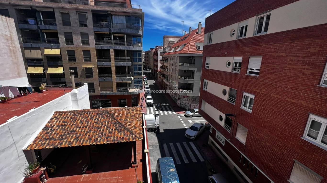 Resale - Apartment - Torrevieja - Cabo Cervera