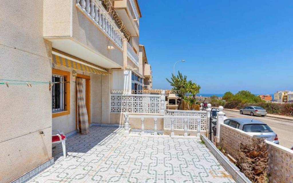 Resale - Apartment - Torrevieja - Cabo Cervera