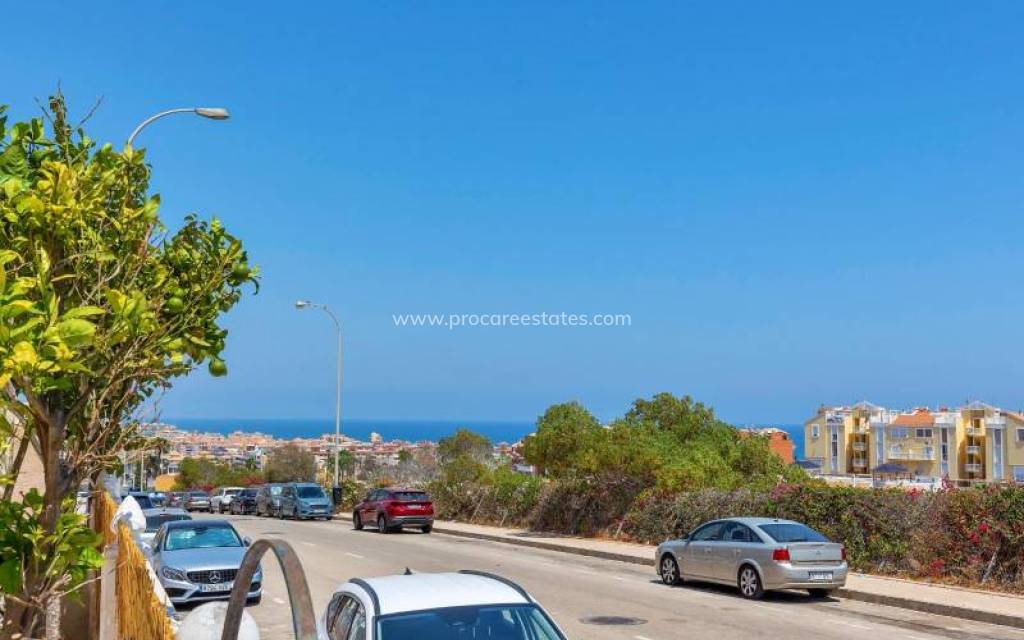 Resale - Apartment - Torrevieja - Cabo Cervera