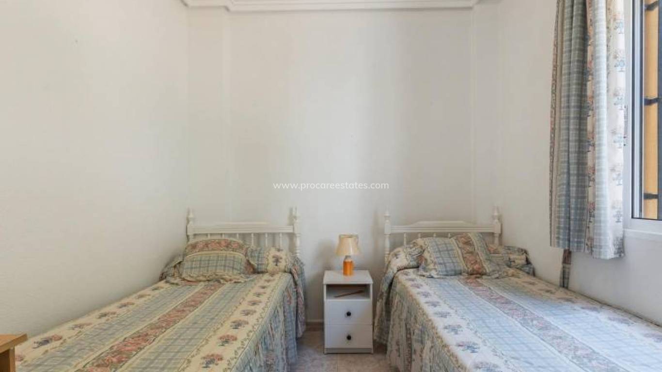 Resale - Apartment - Torrevieja - Cabo Cervera