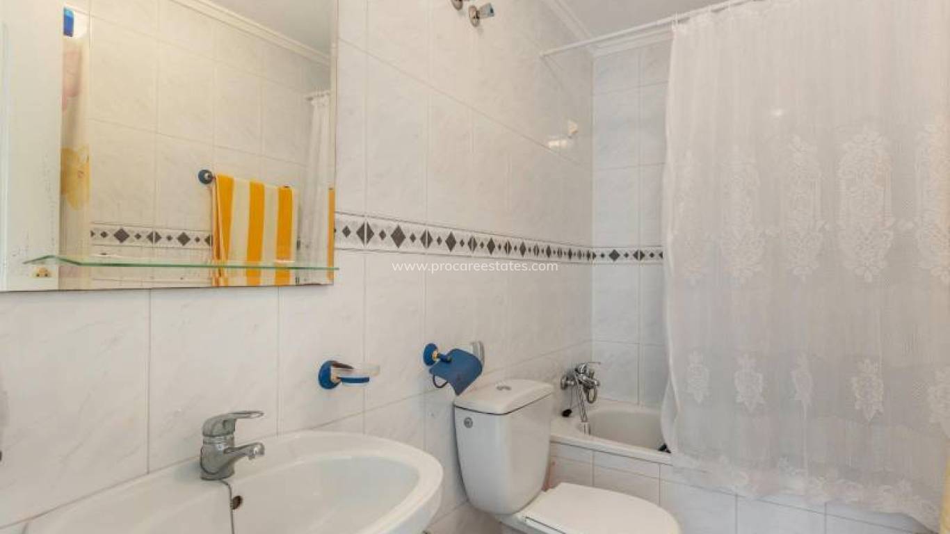 Resale - Apartment - Torrevieja - Cabo Cervera