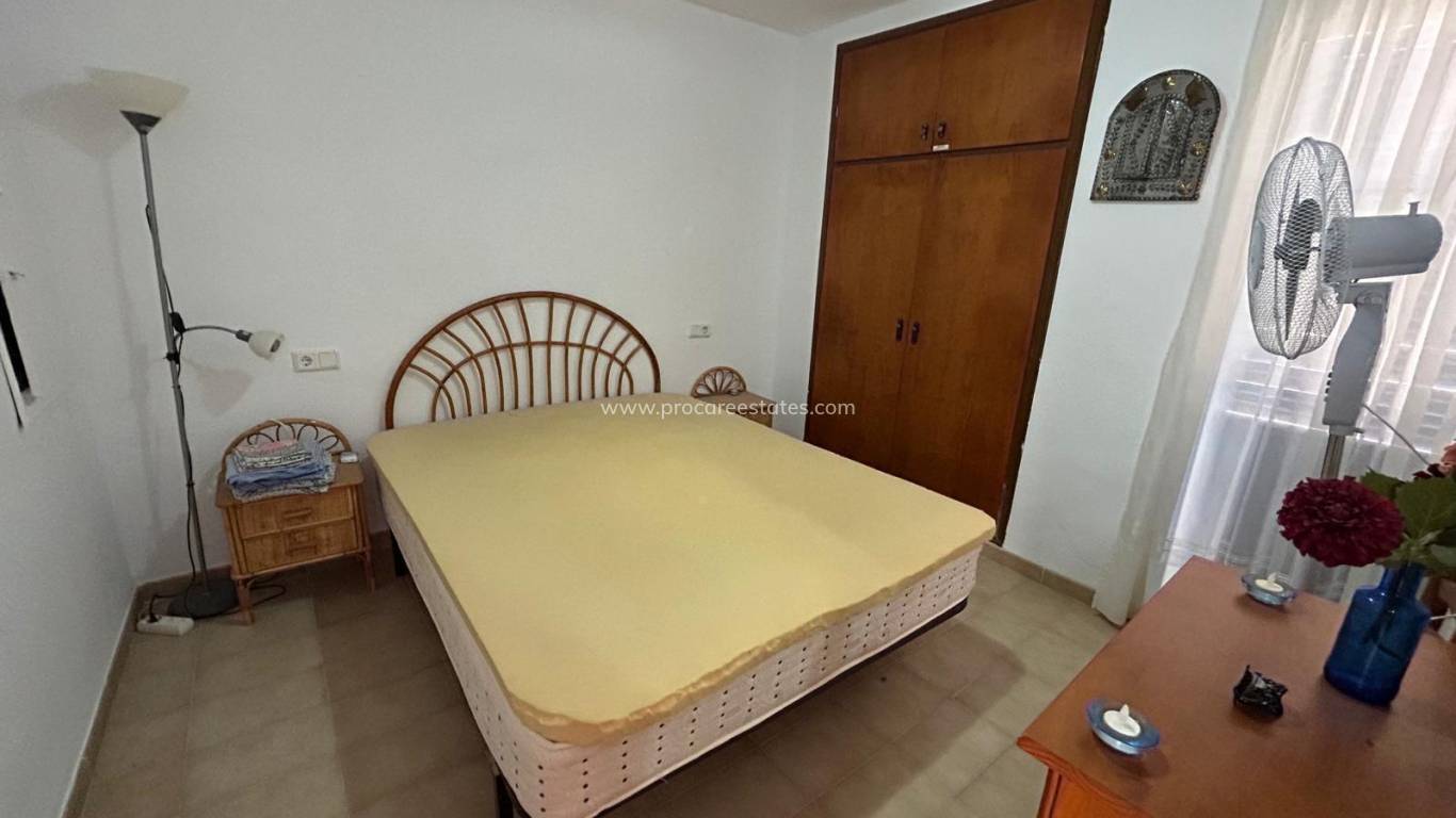 Resale - Apartment - Torrevieja - Cabo Cervera