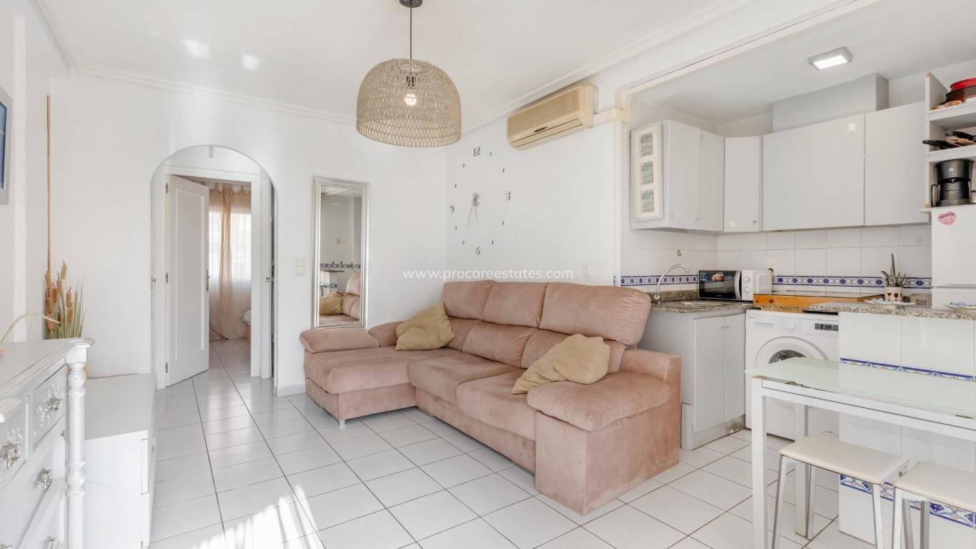 Resale - Apartment - Torrevieja - Cabo Cervera