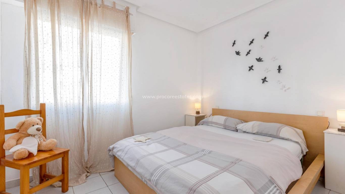 Resale - Apartment - Torrevieja - Cabo Cervera