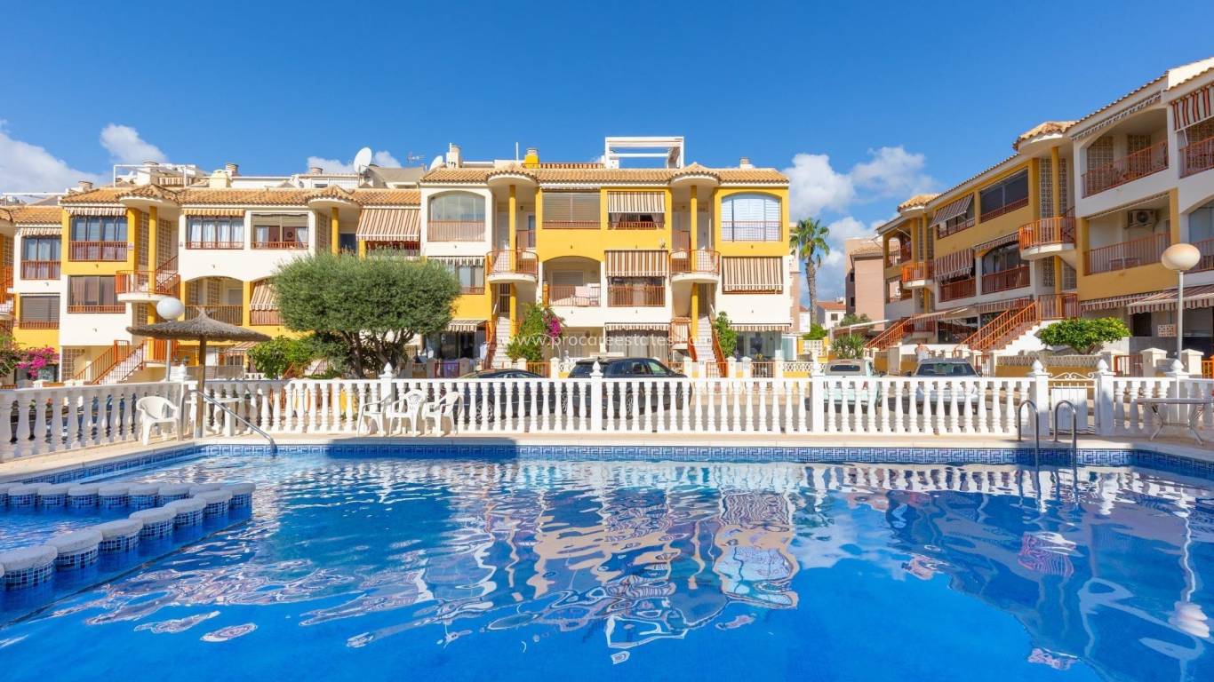 Resale - Apartment - Torrevieja - Cabo Cervera