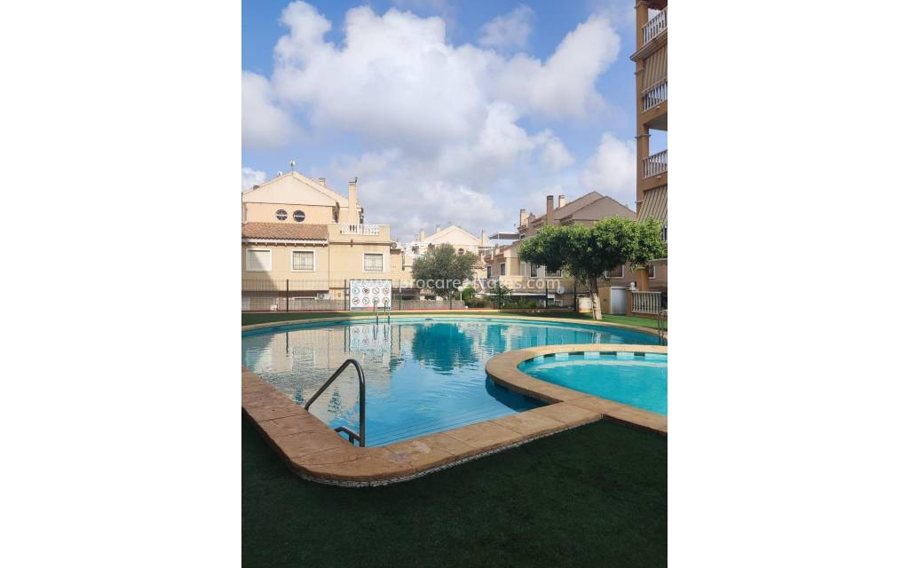 Resale - Apartment - Torrevieja - Cabo Cervera