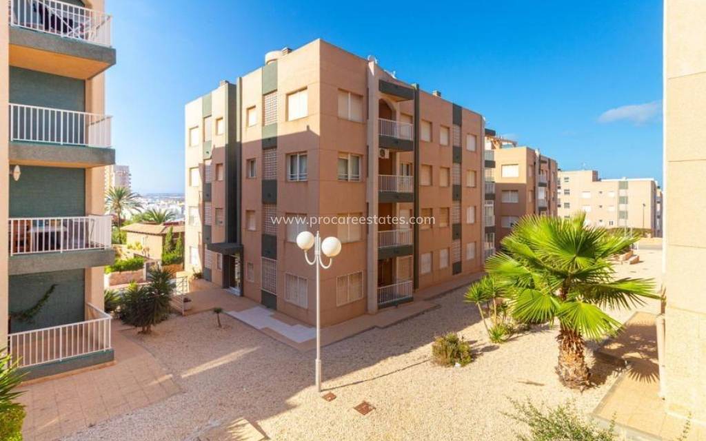 Resale - Apartment - Torrevieja - Cabo Cervera