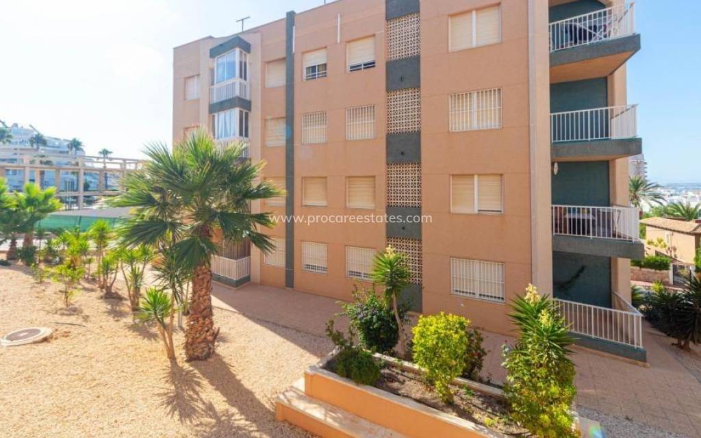 Resale - Apartment - Torrevieja - Cabo Cervera