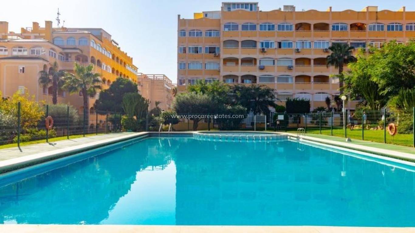 Resale - Apartment - Torrevieja - Cabo Cervera