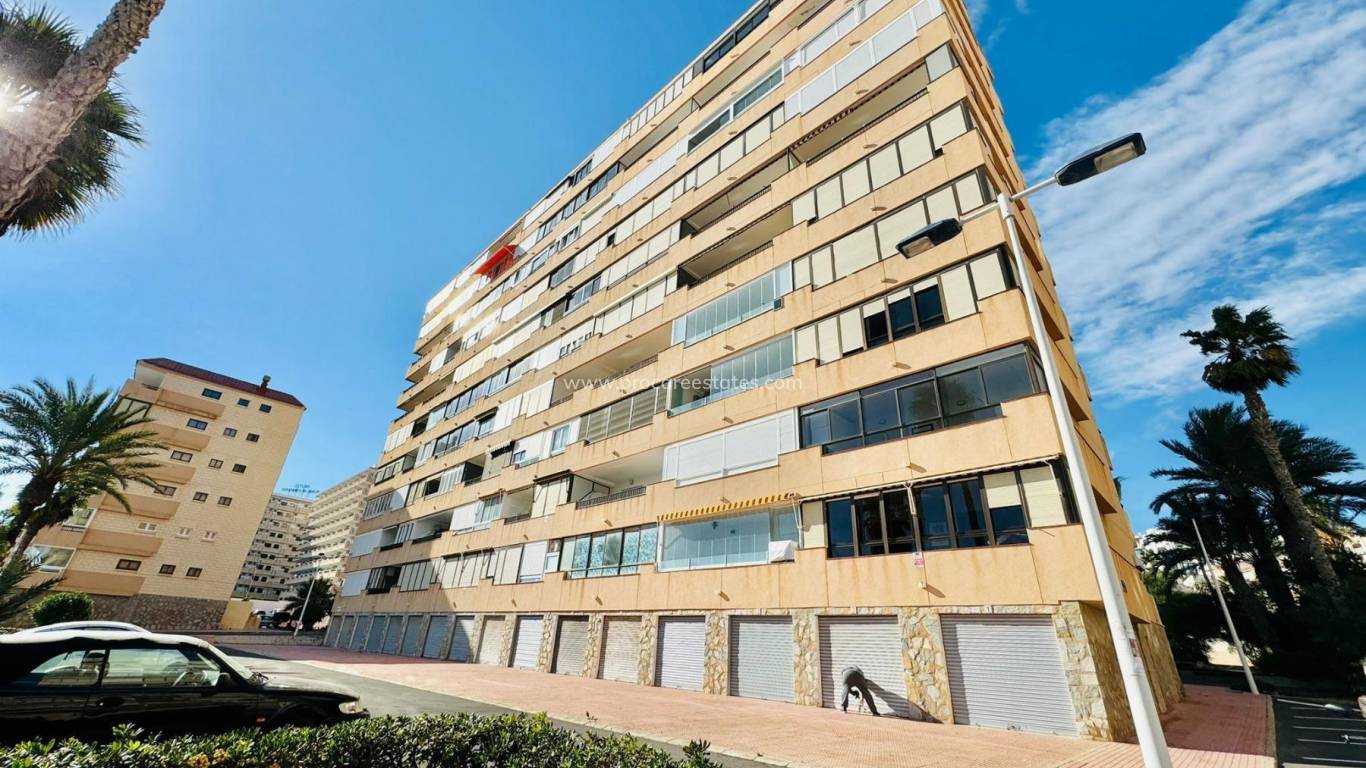 Resale - Apartment - Torrevieja - Cabo Cervera