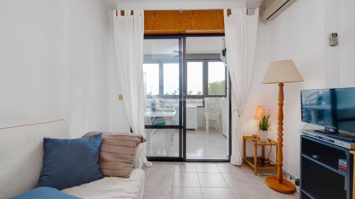 Resale - Apartment - Torrevieja - Cabo Cervera