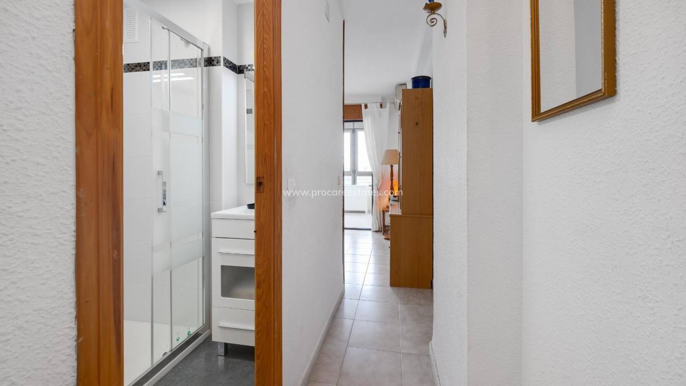 Resale - Apartment - Torrevieja - Cabo Cervera