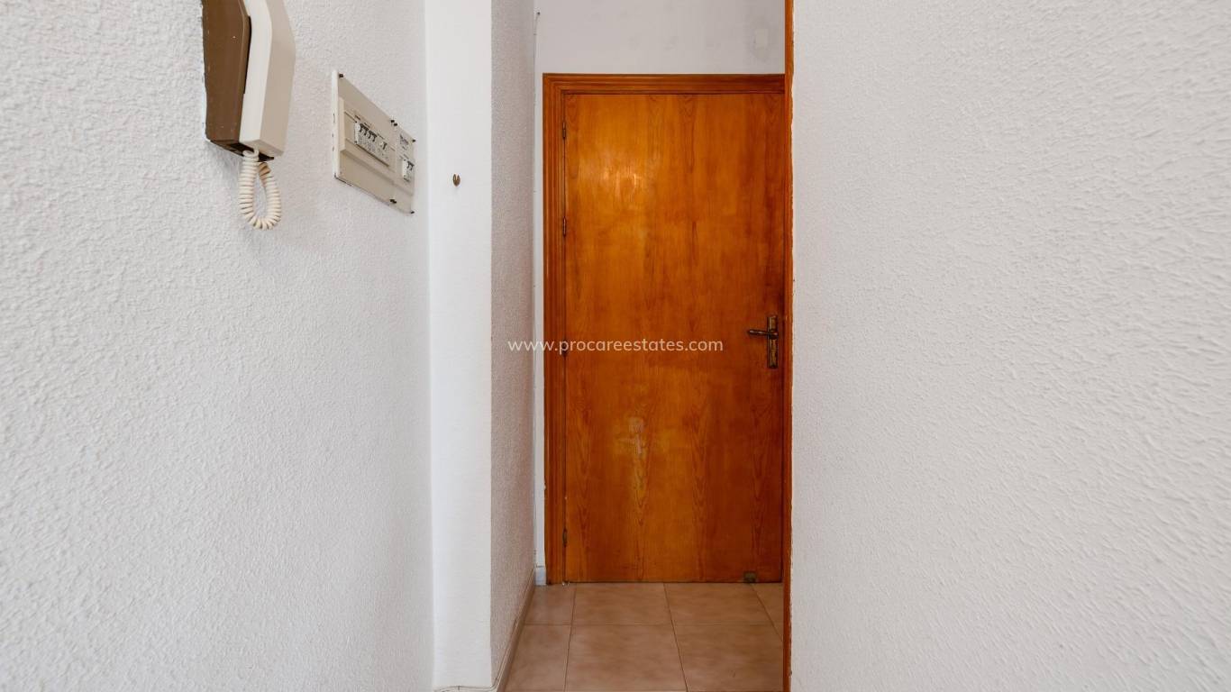 Resale - Apartment - Torrevieja - Cabo Cervera