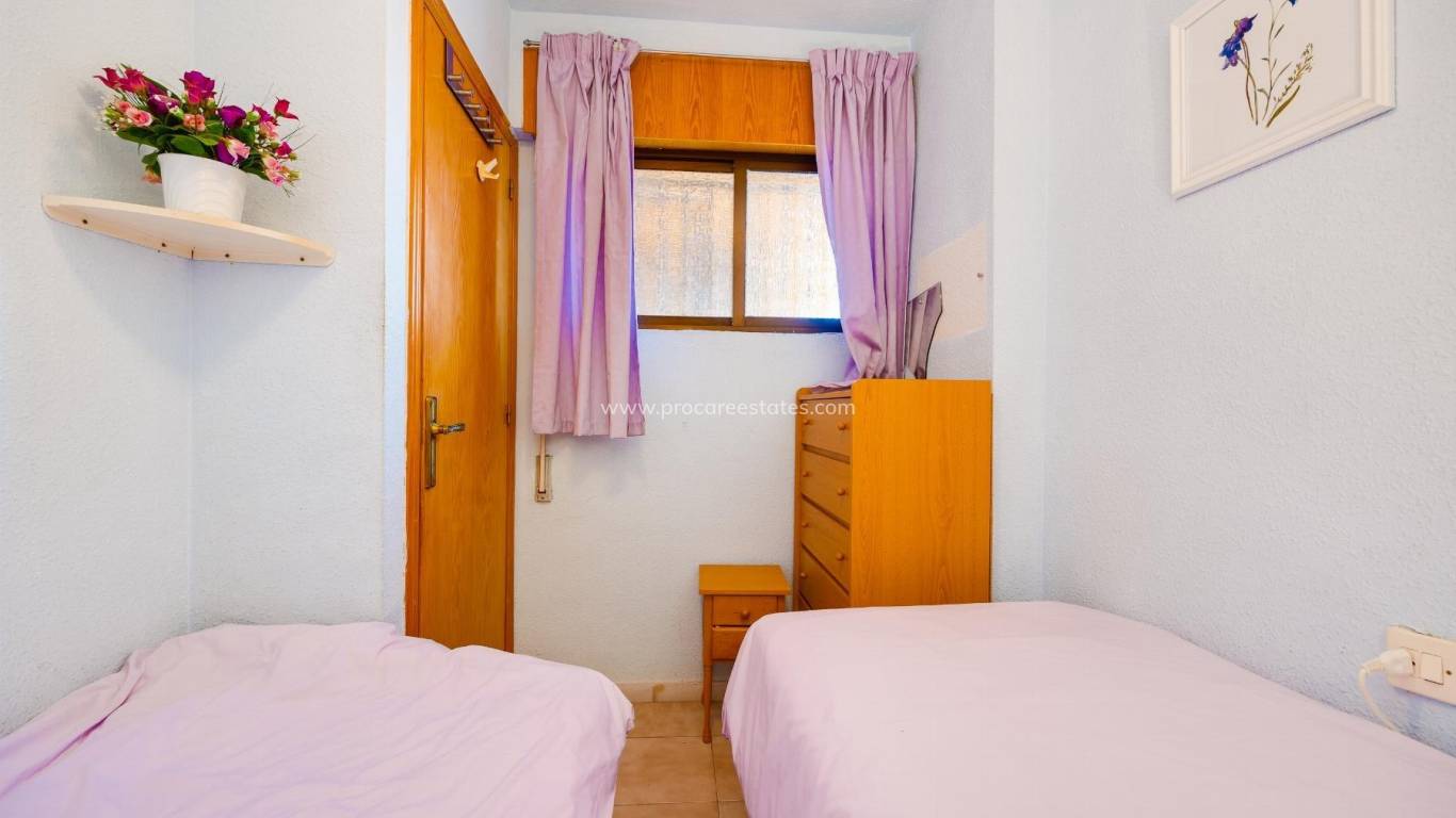 Resale - Apartment - Torrevieja - Cabo Cervera