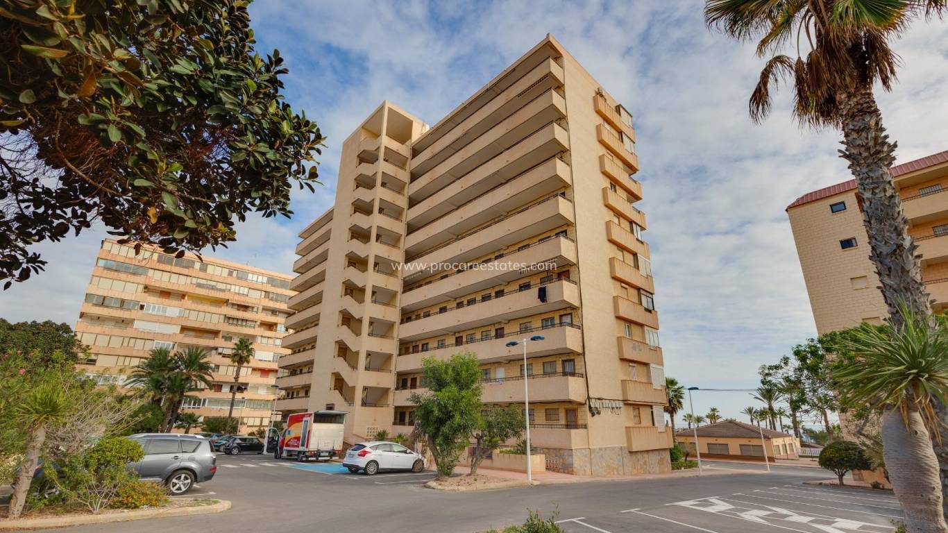 Resale - Apartment - Torrevieja - Cabo Cervera