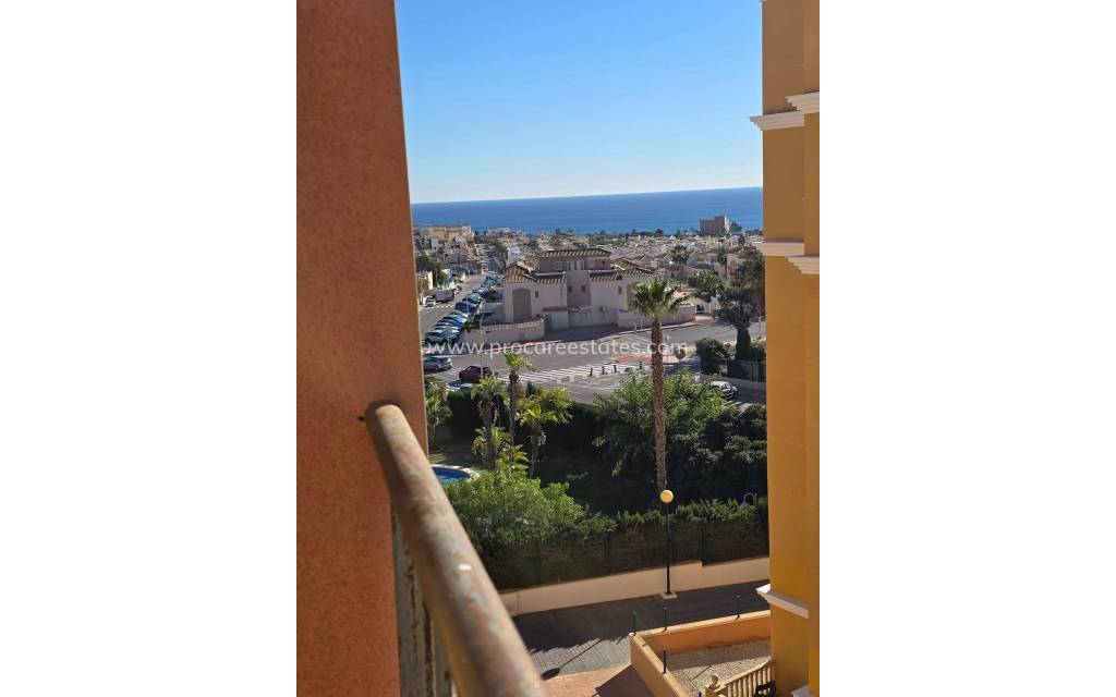 Resale - Apartment - Torrevieja - Cabo Cervera