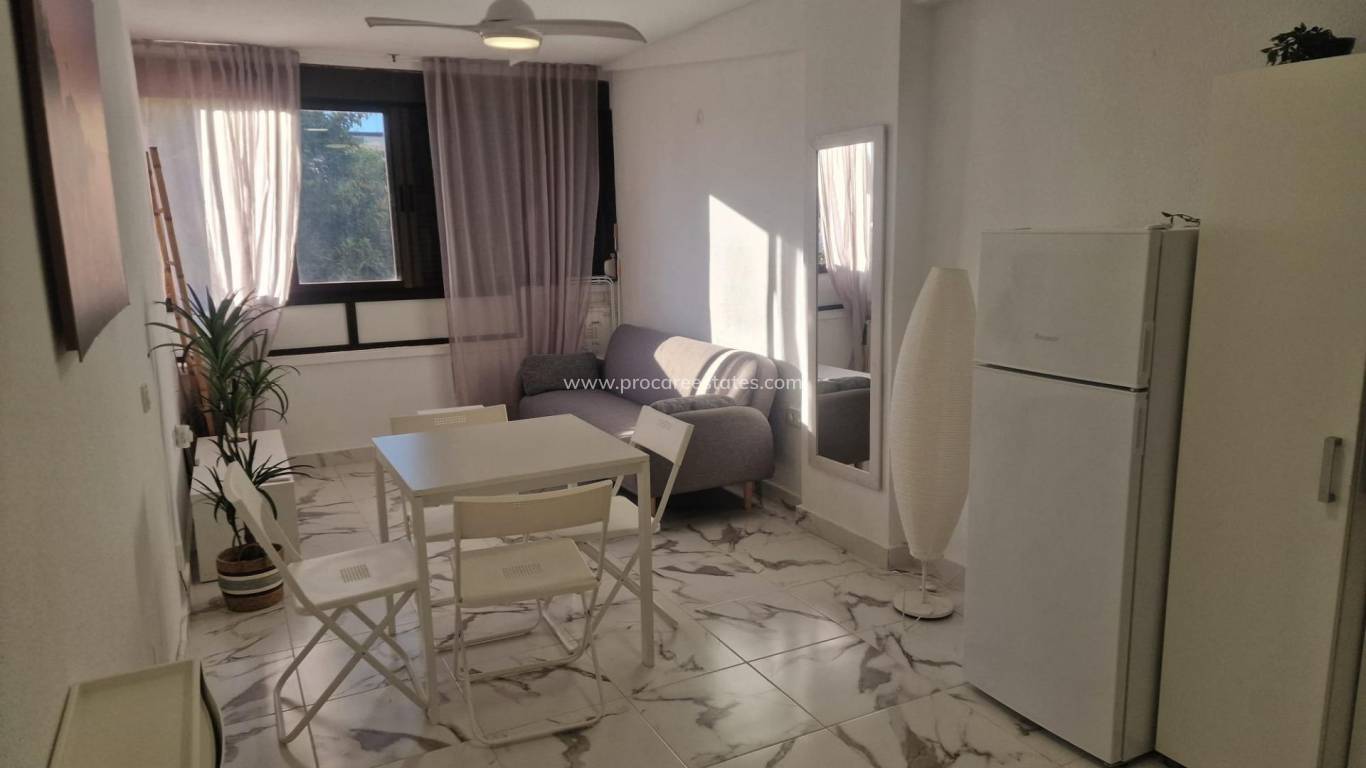 Resale - Apartment - Torrevieja - Cabo Cervera