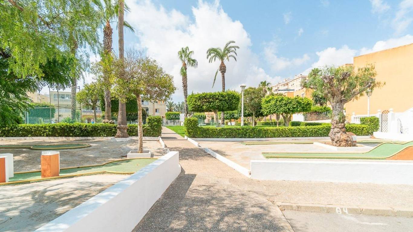 Resale - Apartment - Torrevieja - Cabo Cervera