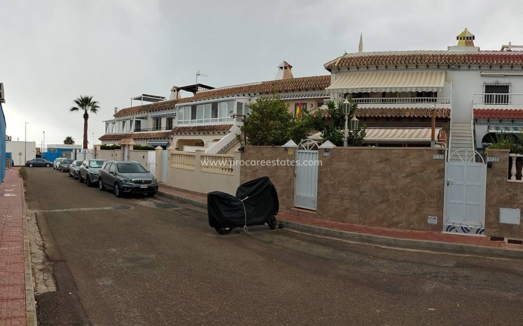 Resale - Apartment - Torrevieja - Cabo Cervera