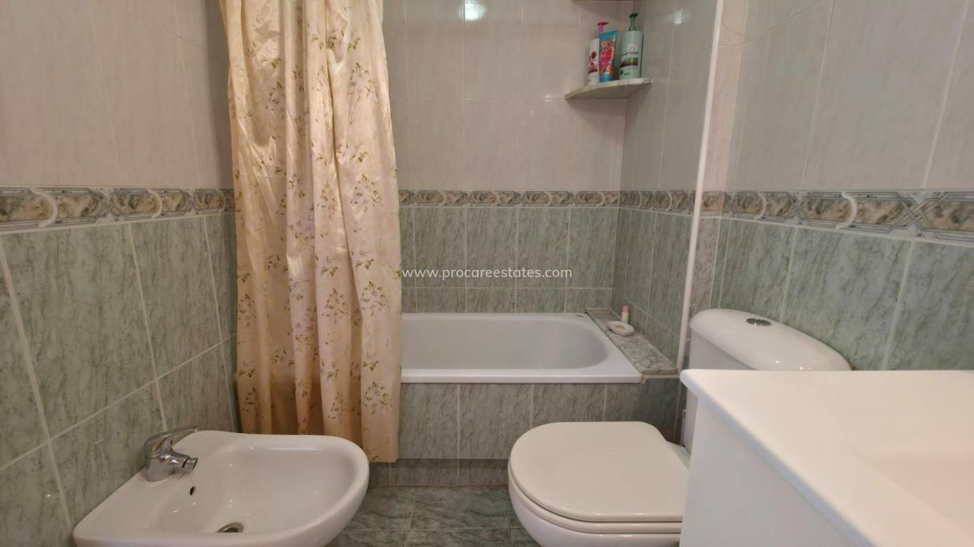Resale - Apartment - Torrevieja - Cabo Cervera