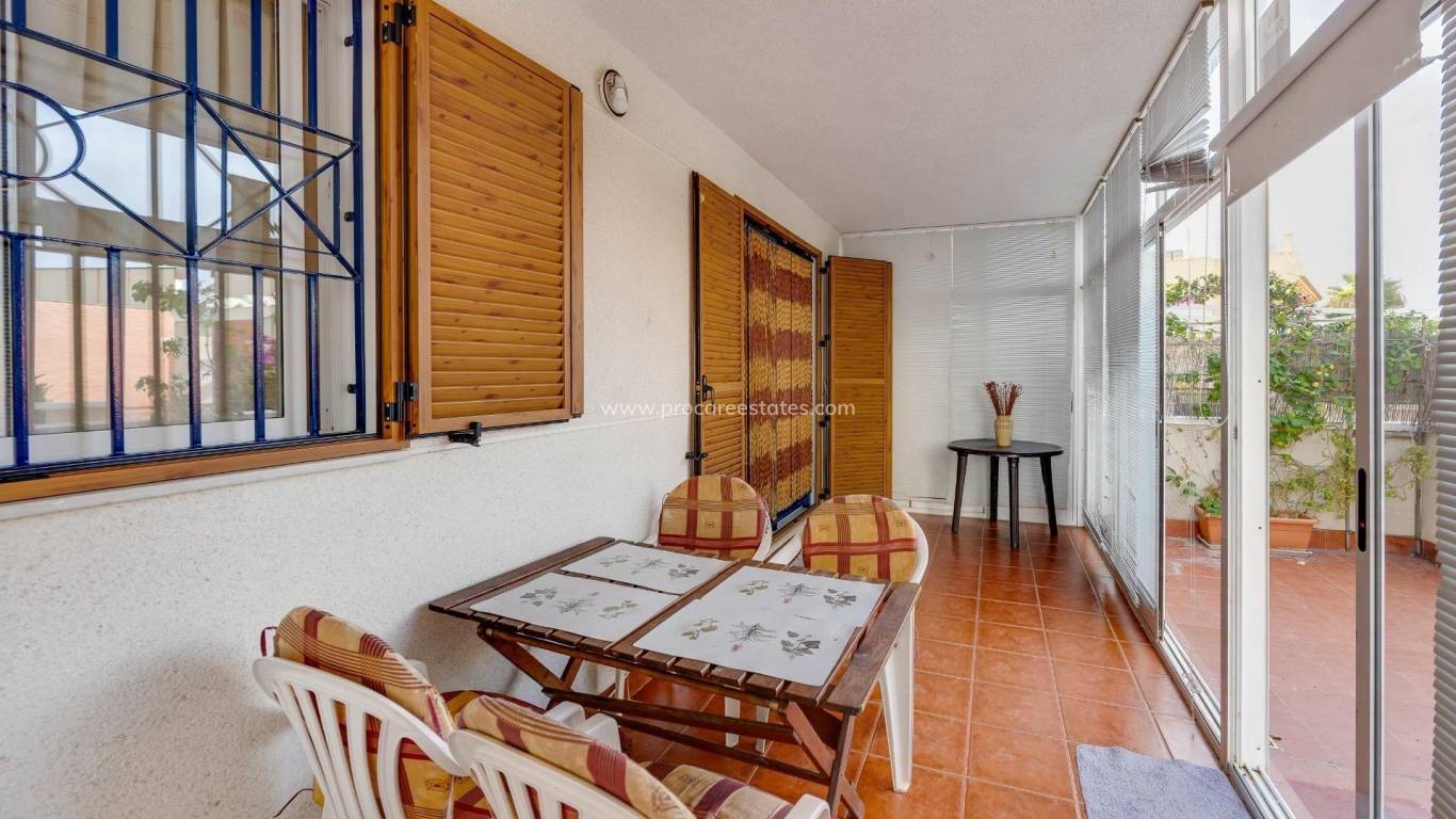 Resale - Apartment - Torrevieja - Cabo Cervera