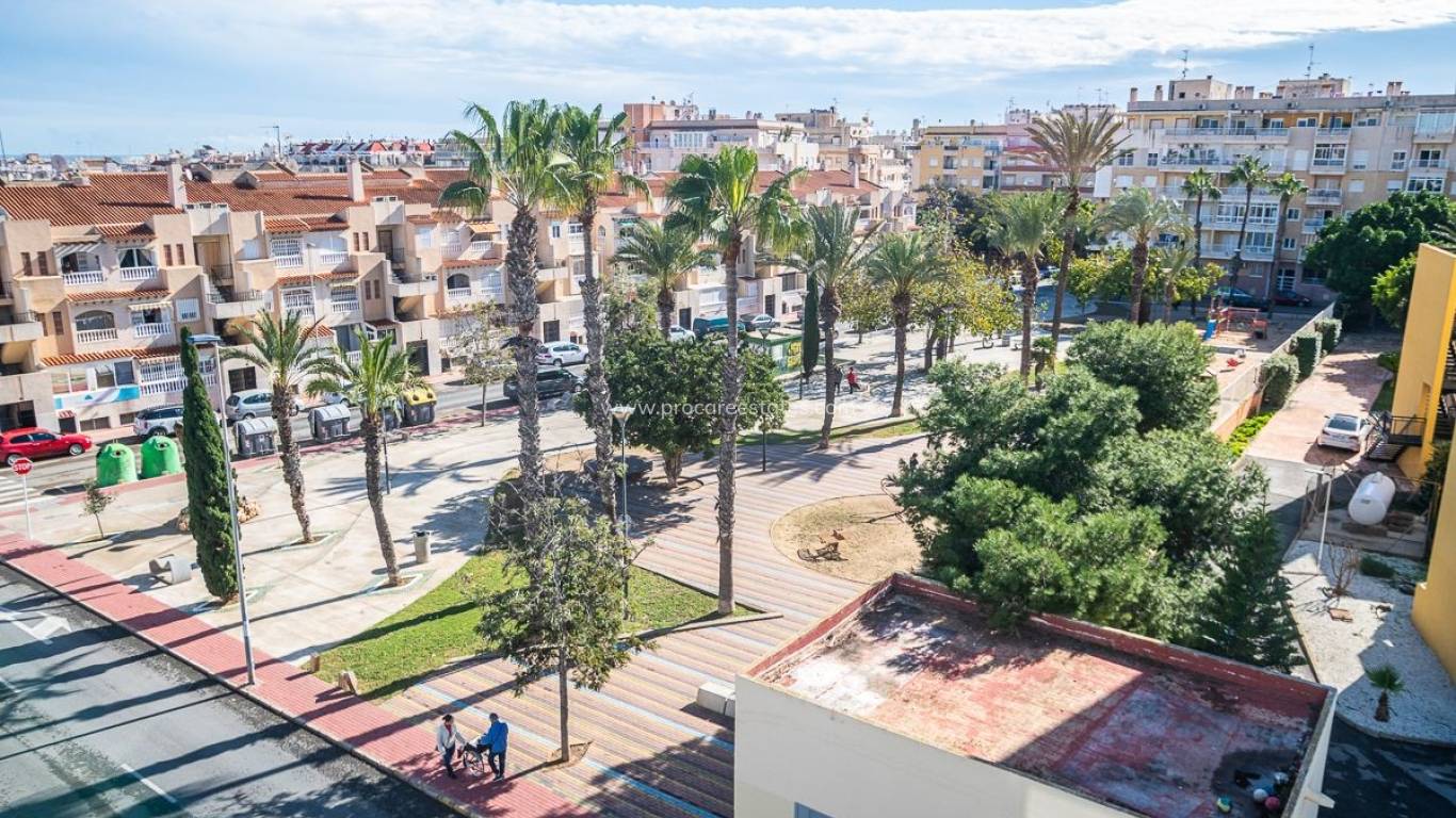 Resale - Apartment - Torrevieja - Calas Blancas