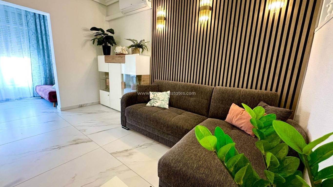 Resale - Apartment - Torrevieja - Cañada del Molino