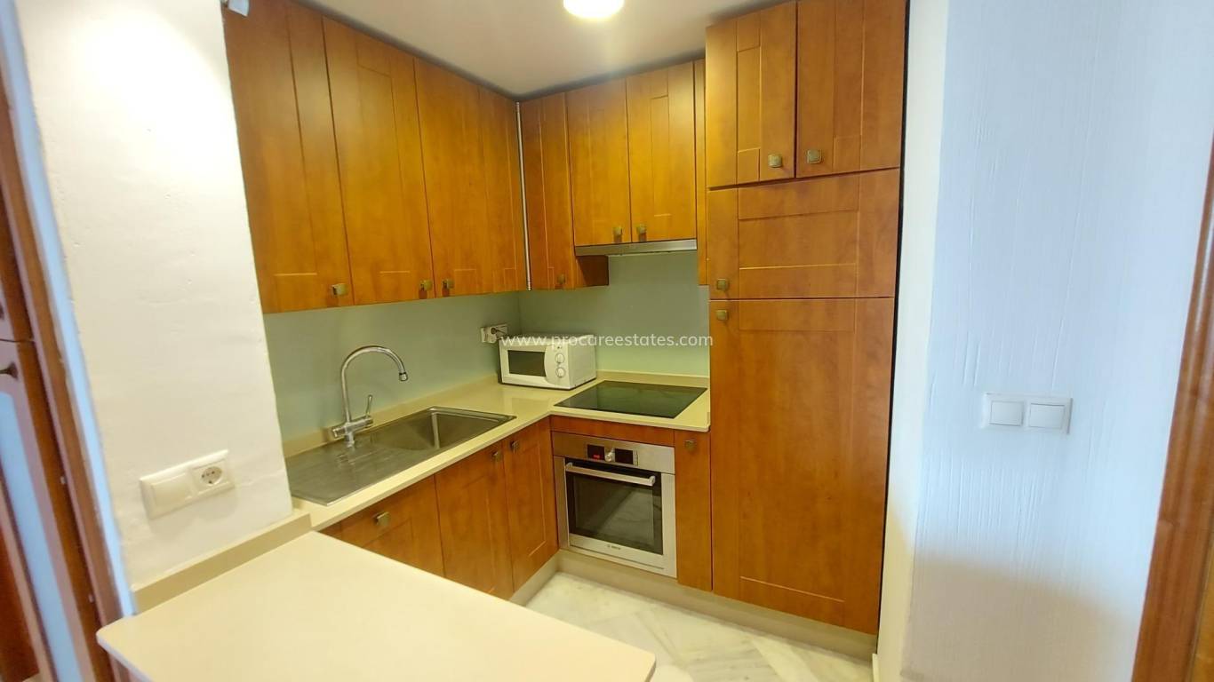 Resale - Apartment - Torrevieja - Carrefour Area