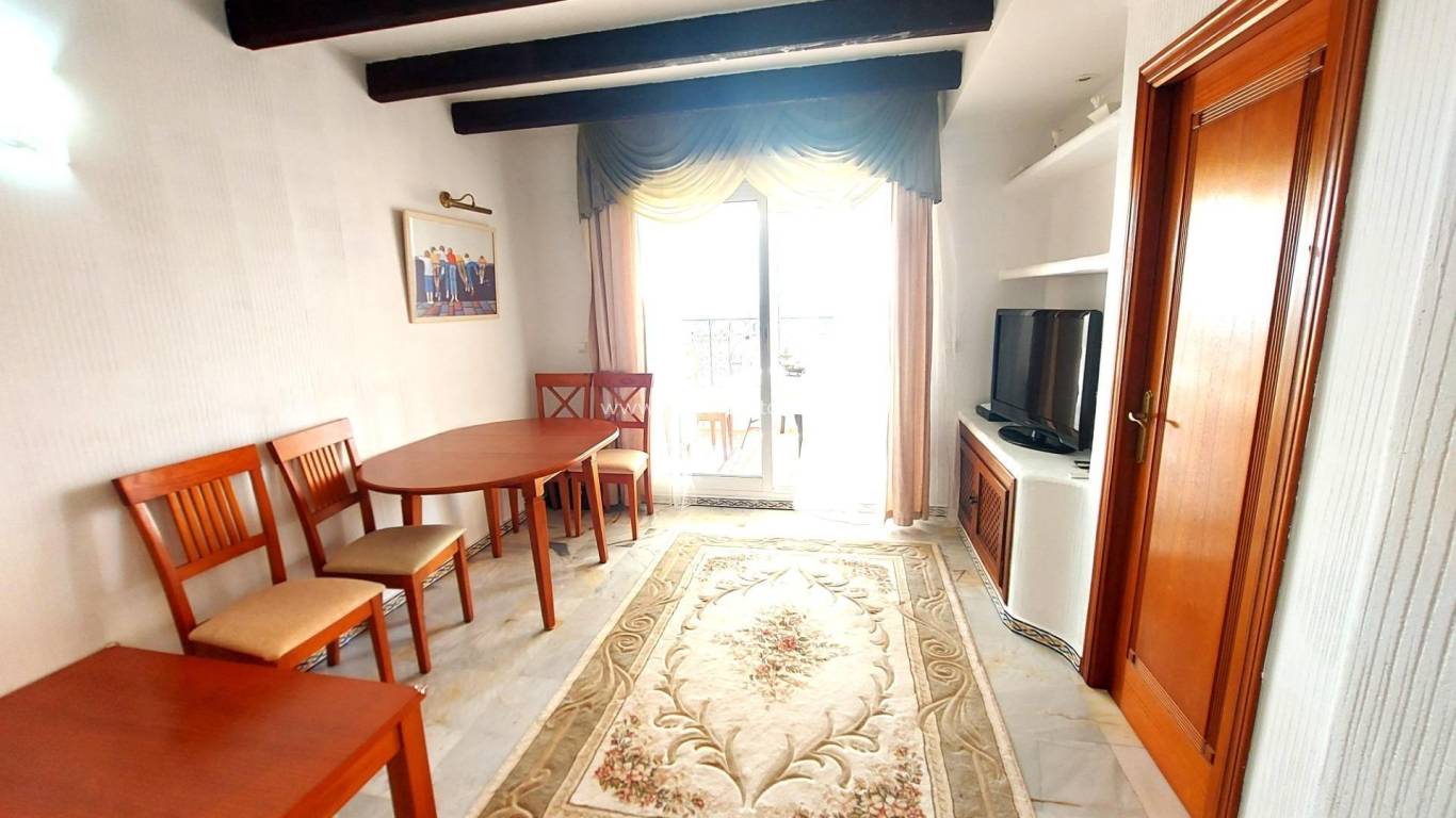 Resale - Apartment - Torrevieja - Carrefour Area