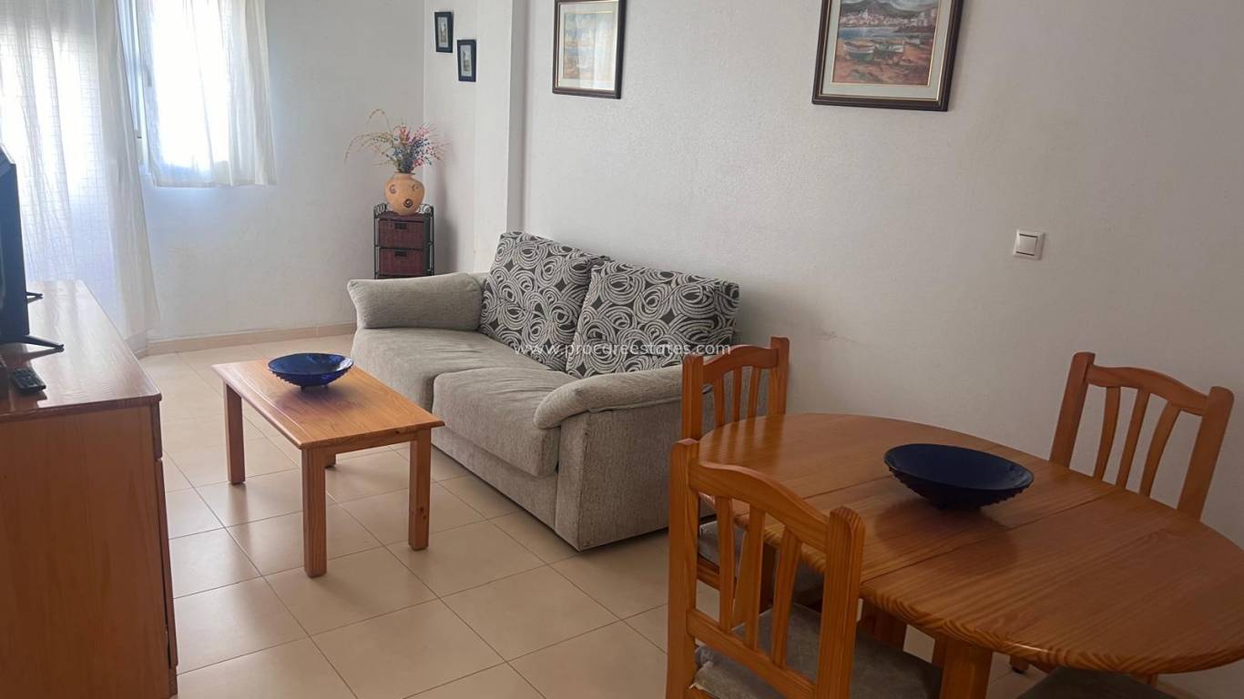 Resale - Apartment - Torrevieja - Carrefour Area