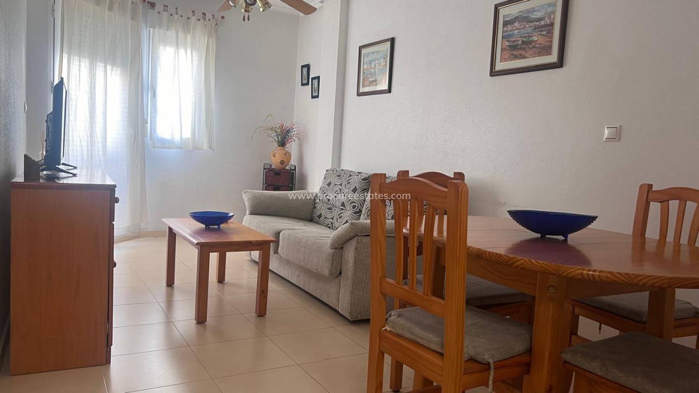 Resale - Apartment - Torrevieja - Carrefour Area