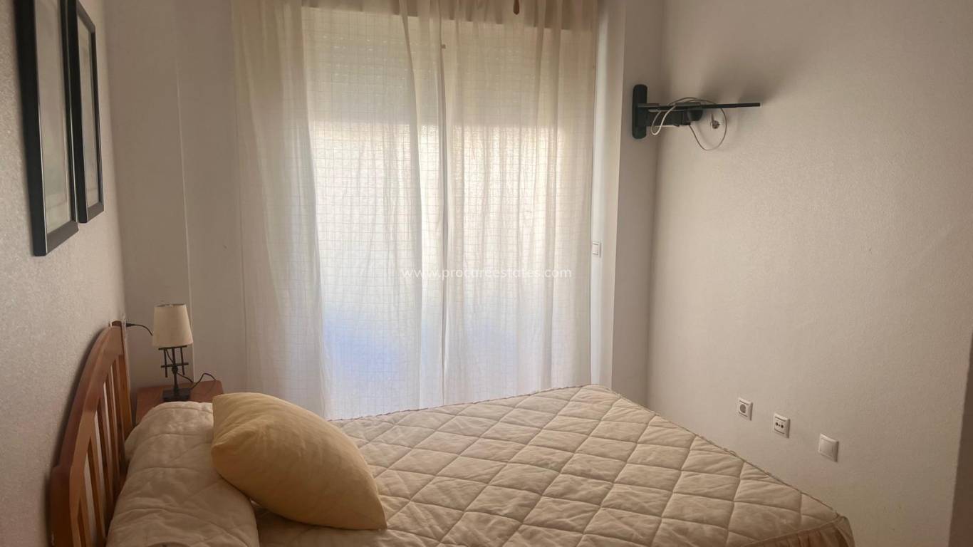 Resale - Apartment - Torrevieja - Carrefour Area