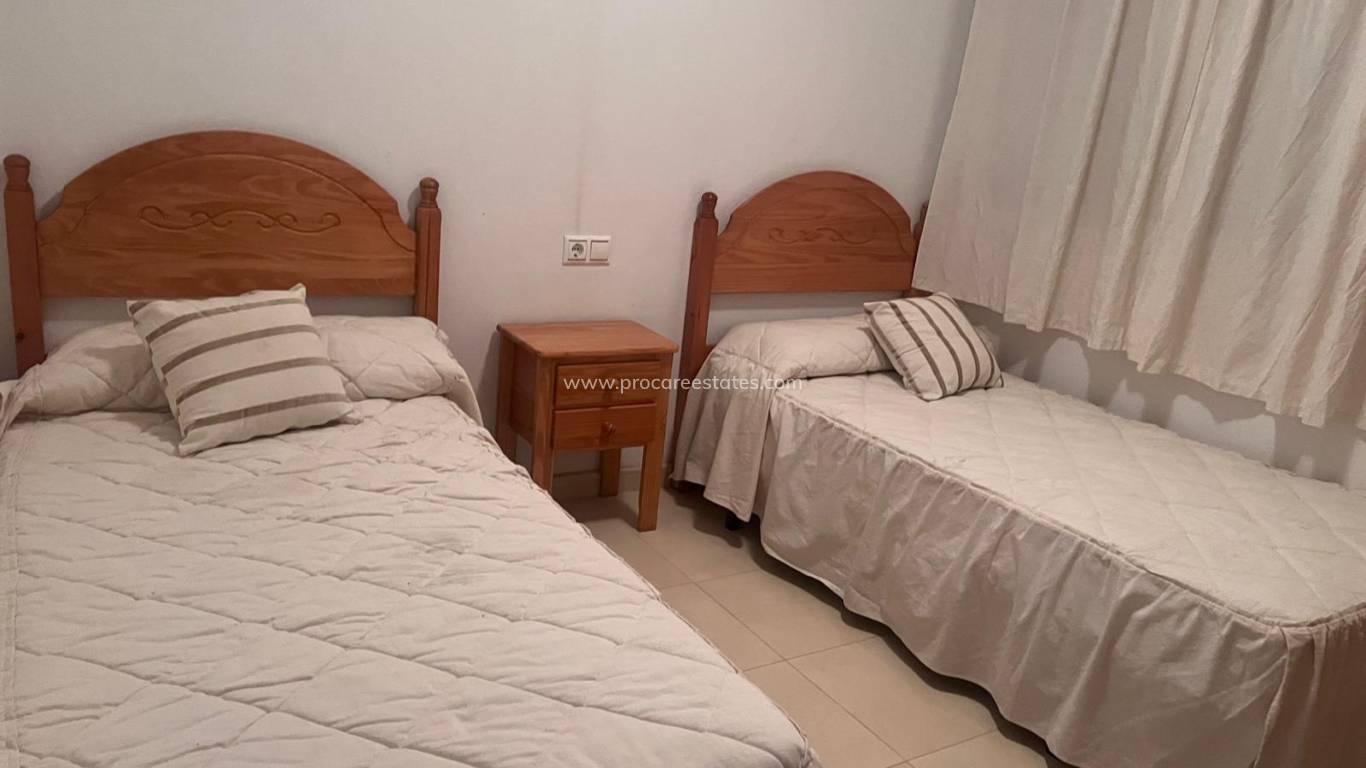 Resale - Apartment - Torrevieja - Carrefour Area