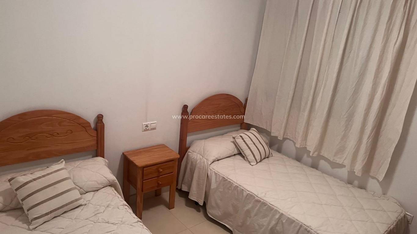 Resale - Apartment - Torrevieja - Carrefour Area