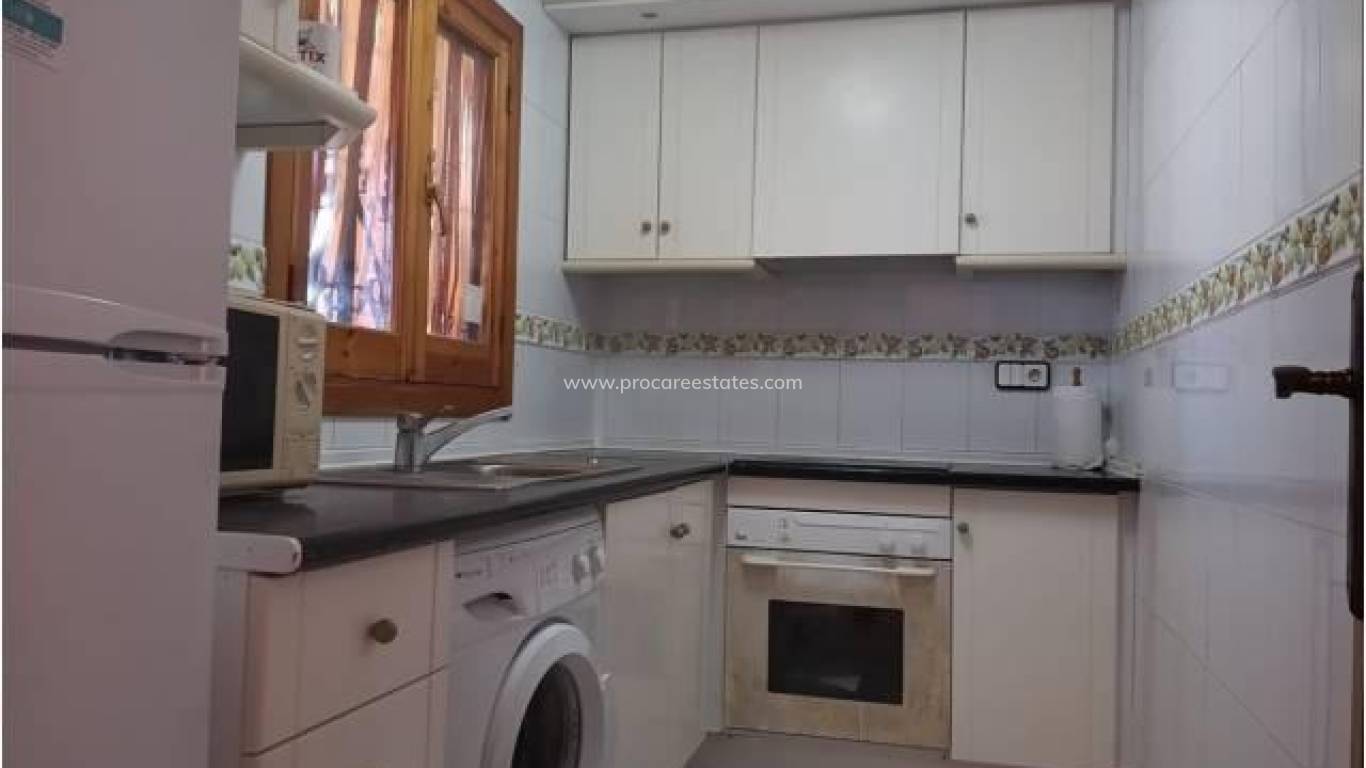 Resale - Apartment - Torrevieja - Carrefour Area