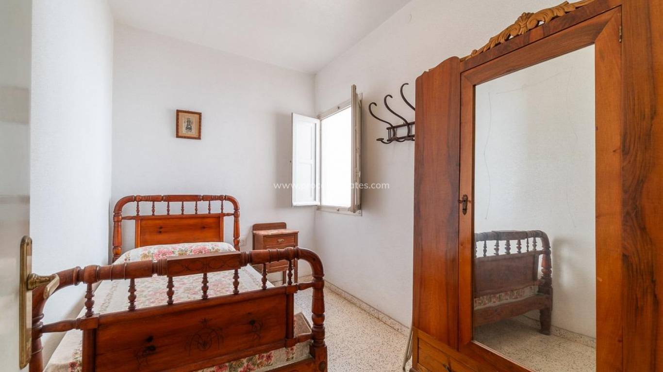 Resale - Apartment - Torrevieja - Carrefour Area