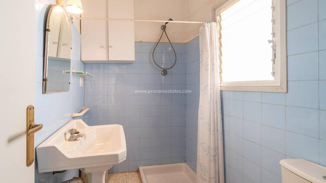 Resale - Apartment - Torrevieja - Carrefour Area