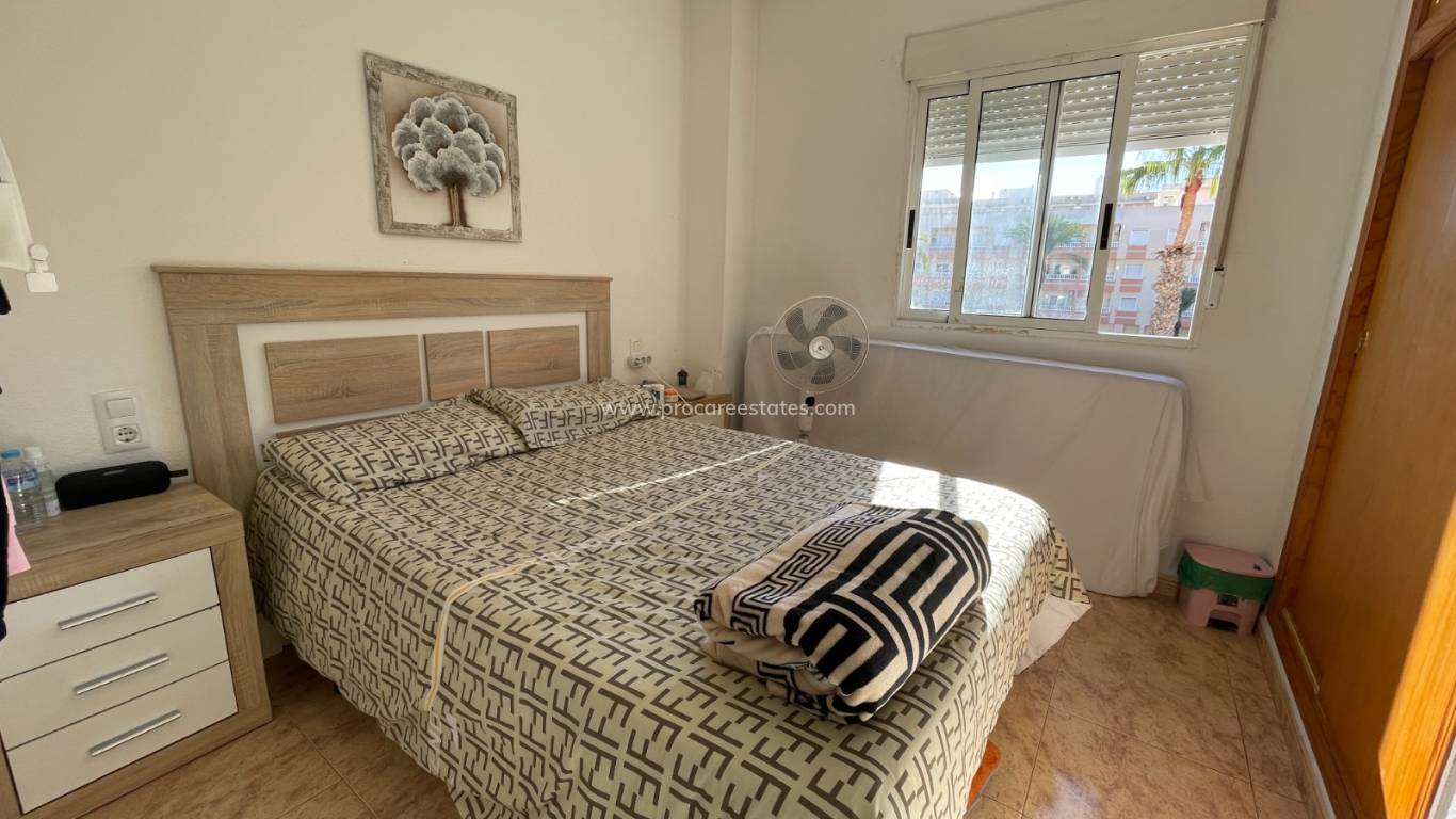 Resale - Apartment - Torrevieja - Comunidad Valenciana