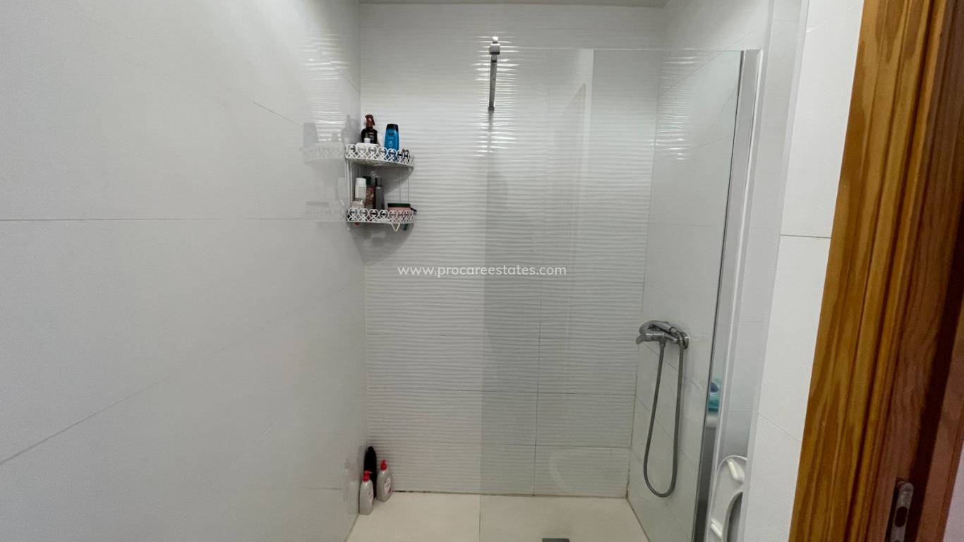 Resale - Apartment - Torrevieja - Comunidad Valenciana
