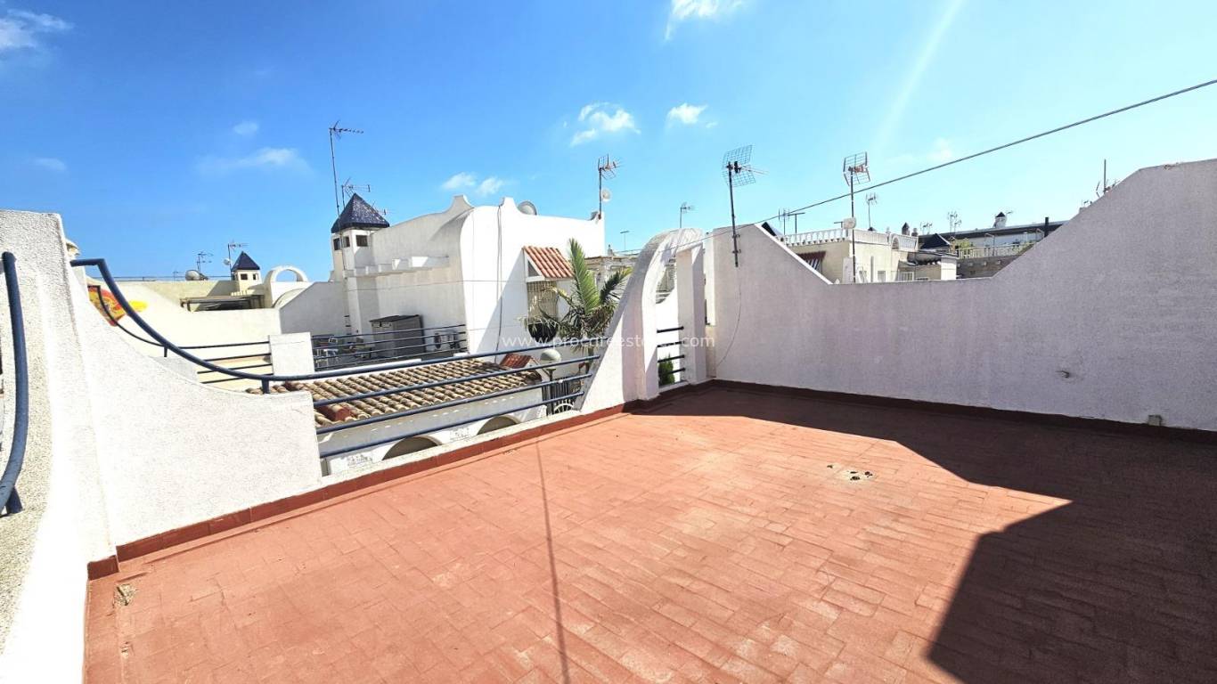 Resale - Apartment - Torrevieja - Doña ines