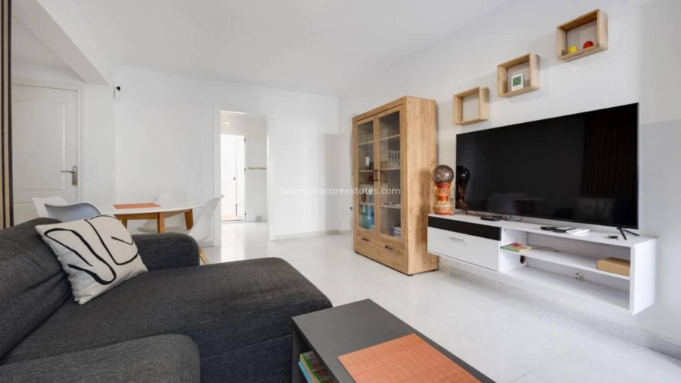 Resale - Apartment - Torrevieja - Doña ines