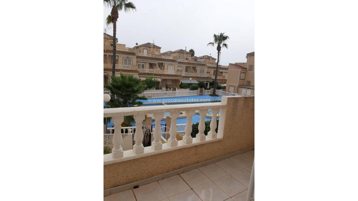 Resale - Apartment - Torrevieja - El Chaparral