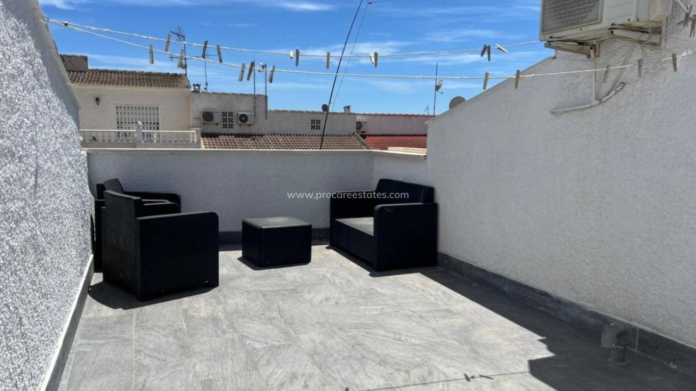 Resale - Apartment - Torrevieja - El Chaparral