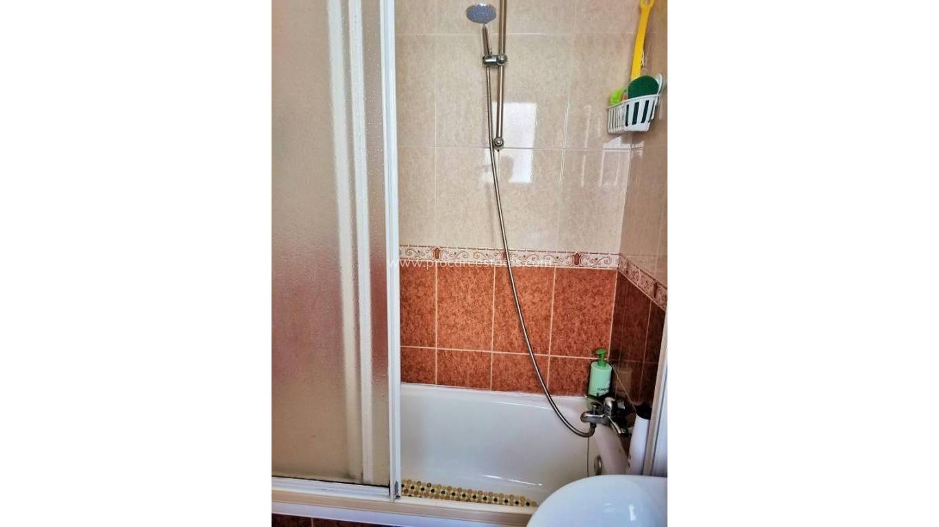 Resale - Apartment - Torrevieja - El Chaparral