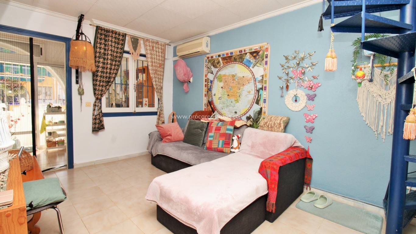 Resale - Apartment - Torrevieja - El Chaparral