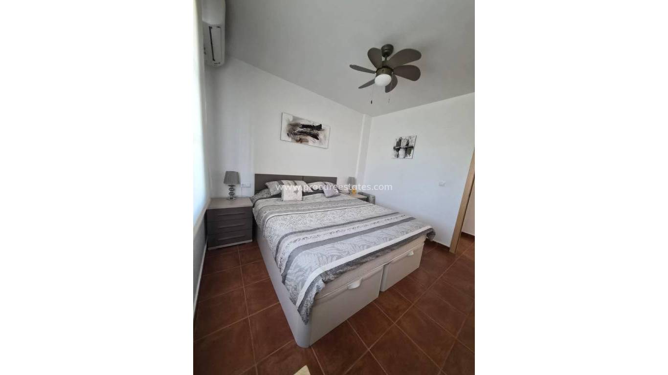 Resale - Apartment - Torrevieja - El Chaparral