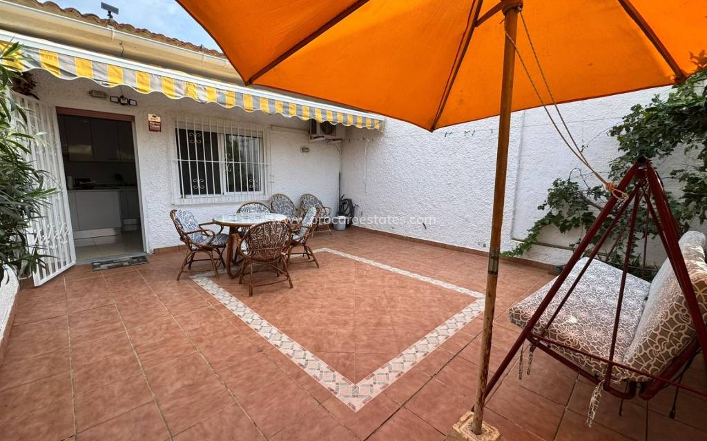 Resale - Apartment - Torrevieja - El Chaparral