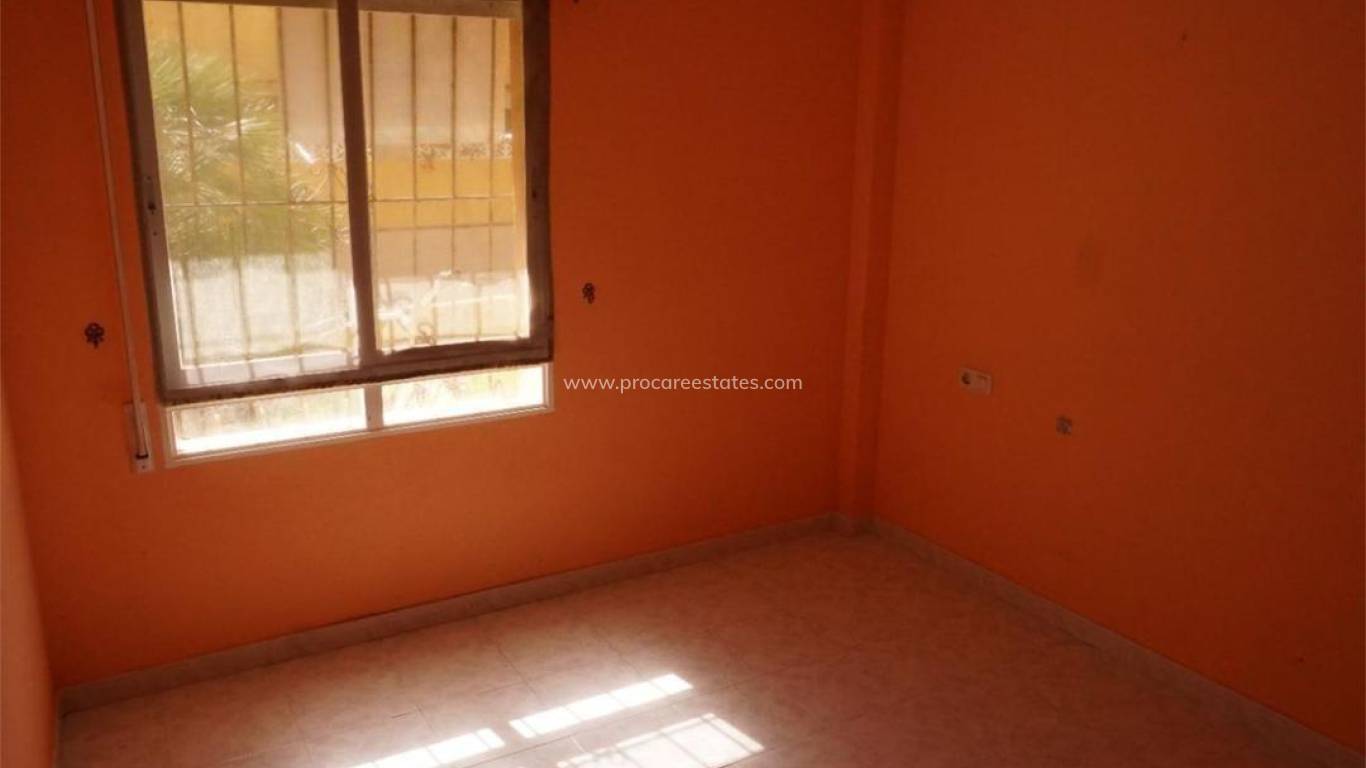 Resale - Apartment - Torrevieja - Eliseos playa