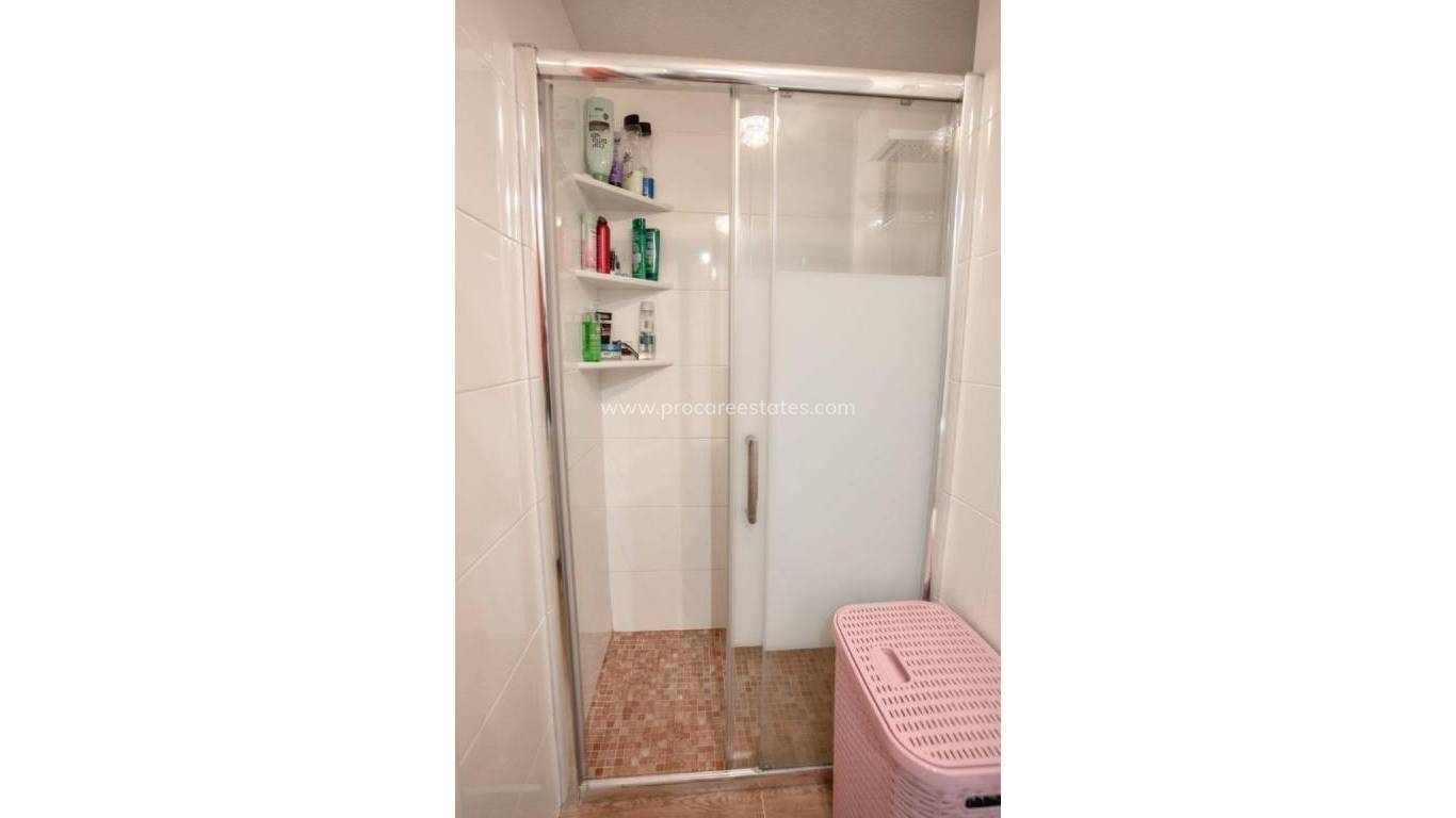 Resale - Apartment - Torrevieja - Eliseos playa