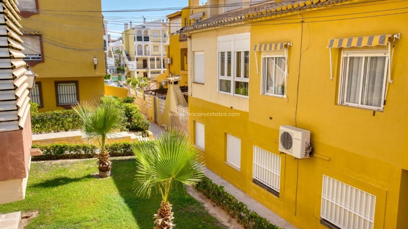 Resale - Apartment - Torrevieja - Eliseos playa